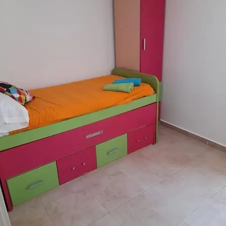 Garcia Noblejas - Apartamento En * Malaga