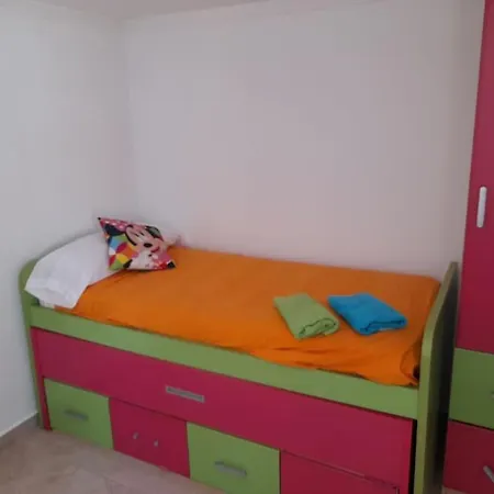 Apartment Garcia Noblejas - Apartamento En Malaga
