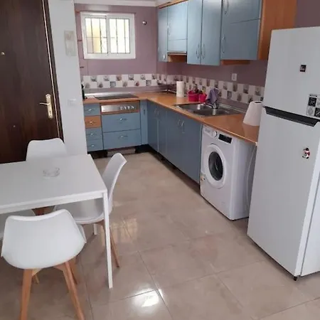 Apartment Garcia Noblejas - Apartamento En Malaga